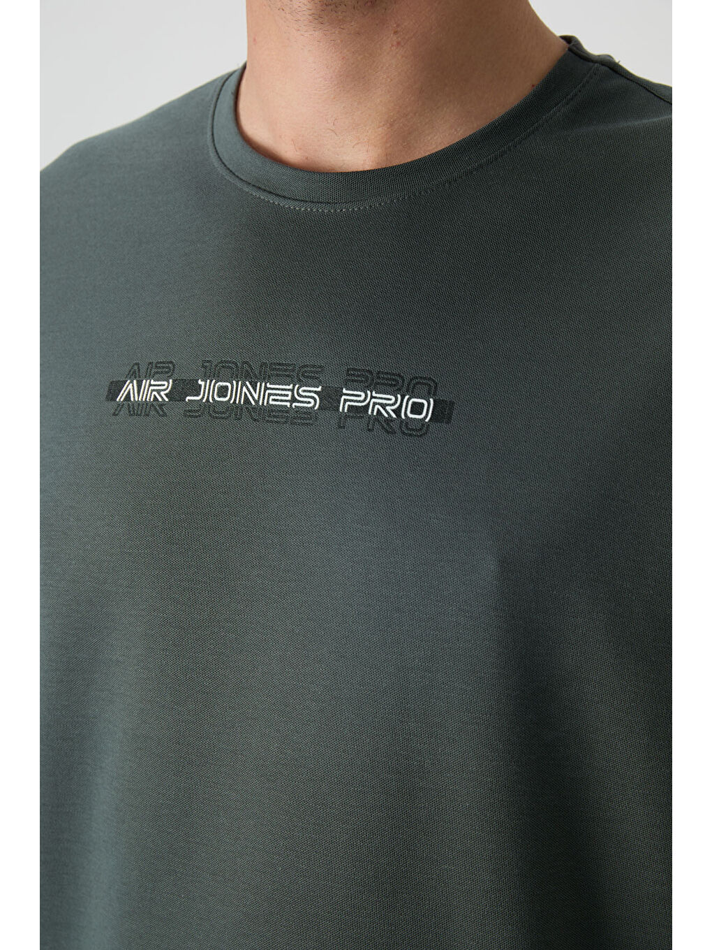 Haki Pamuklu Kalın Yüzeyi Dokulu  Fit  Baskılı Erkek Tişört - 88365-2