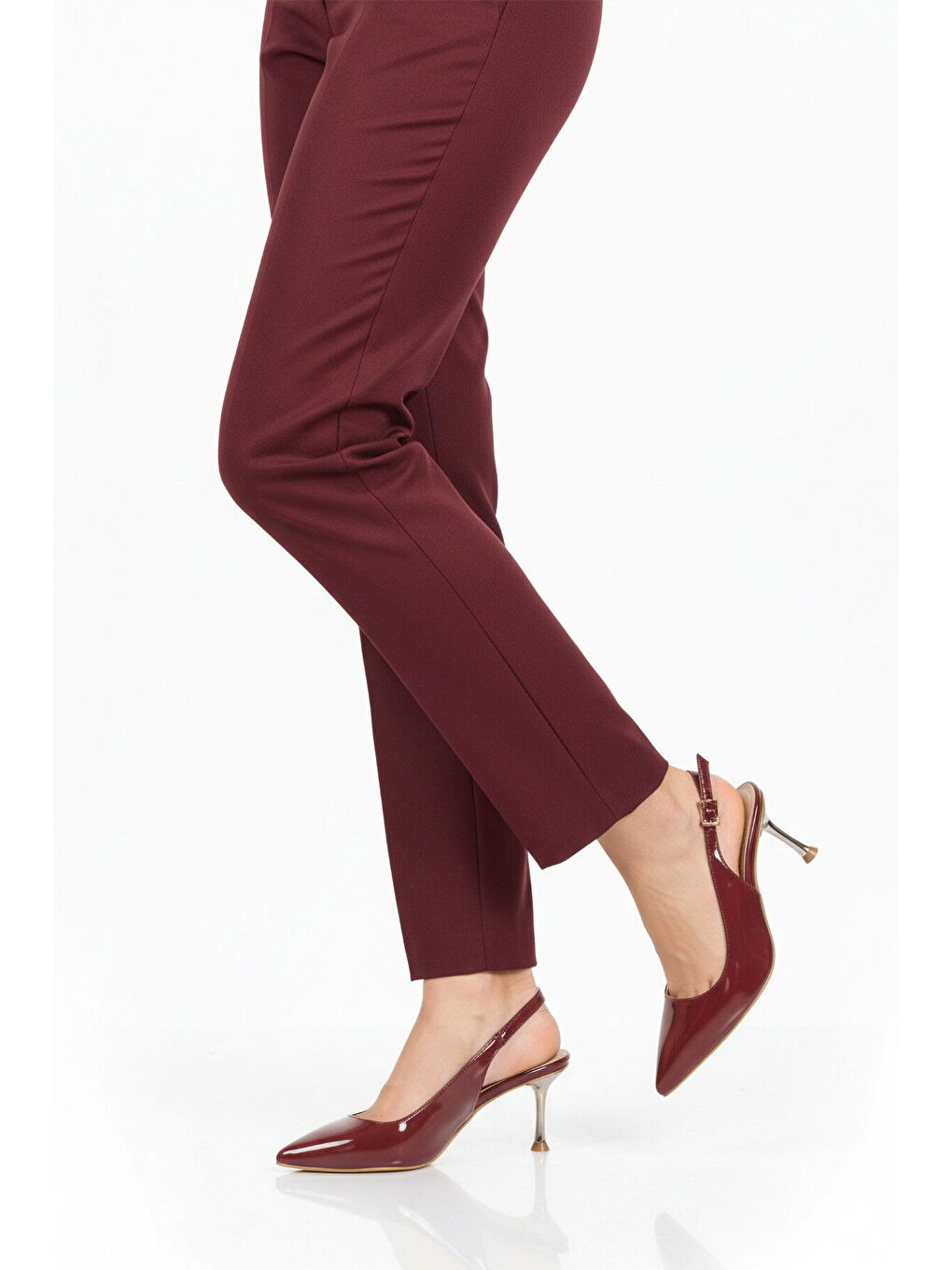 Bordo Rugan Geniş Kalıp İnce Topuklu Kadın Abiye Ayakkabı 653122 Z