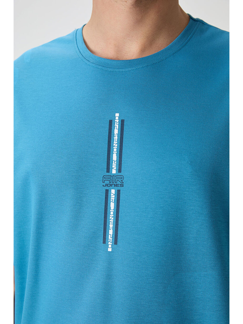 Petrol Mavi Pamuklu Kalın Yüzeyi Dokulu  Fit  Baskılı Erkek Tişört - 88366-2