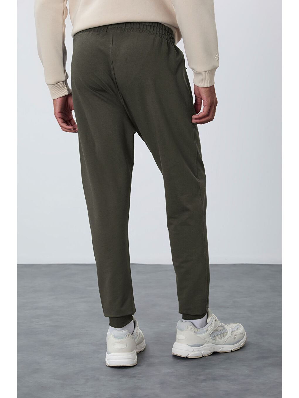 Haki Fermuar Cepli Standart Kalıp Erkek Jogger Eşofman Altı- 84651-4