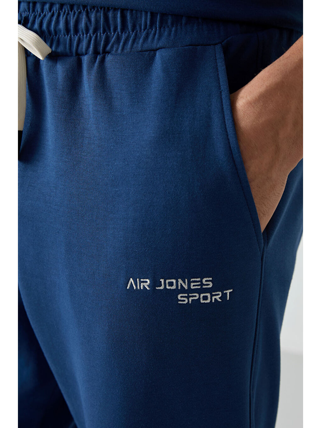 Mavi Pamuklu Kalın Yumuşak Dokulu  Fit Nakışlı Erkek Eşofman Takım - 85252-4