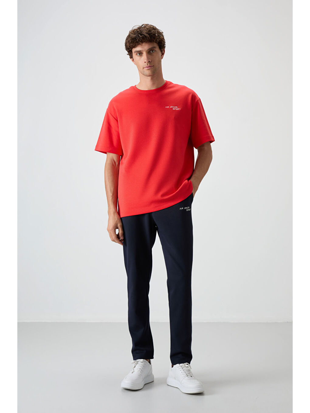 Kırmızı Lacivert Pamuklu Kalın Yumuşak Dokulu  Fit Nakışlı Erkek Eşofman Takım - 85252