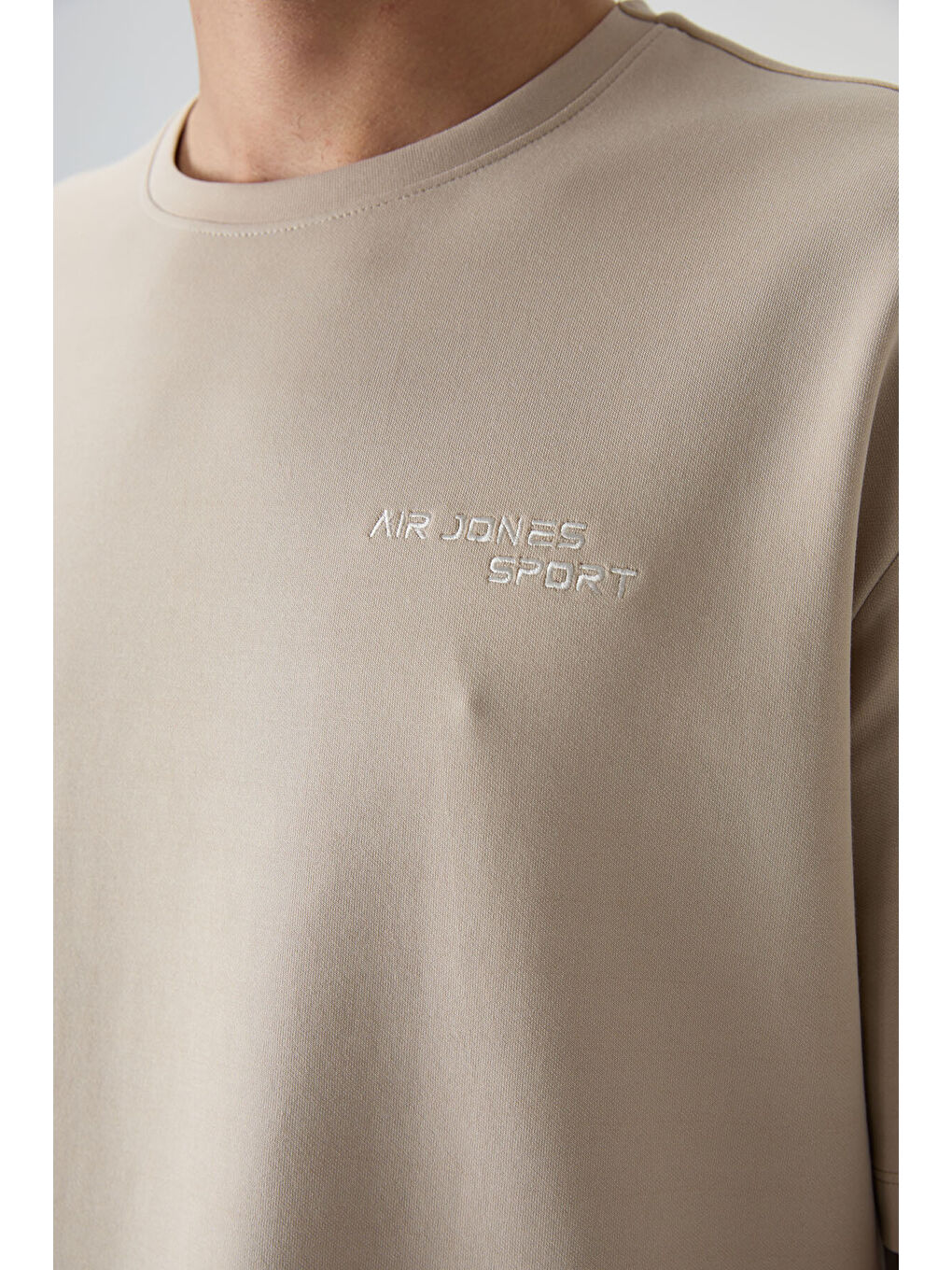 Bej Pamuklu Kalın Yumuşak Dokulu  Fit Nakışlı Erkek Eşofman Takım - 85252-1