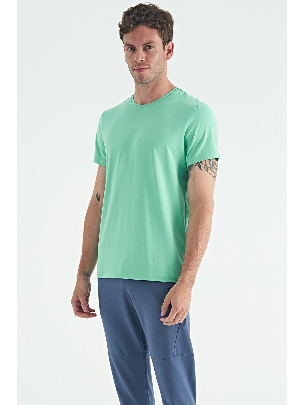 Turkuaz Calvin Su Yeşili Basic Erkek Tişört - 88245-1