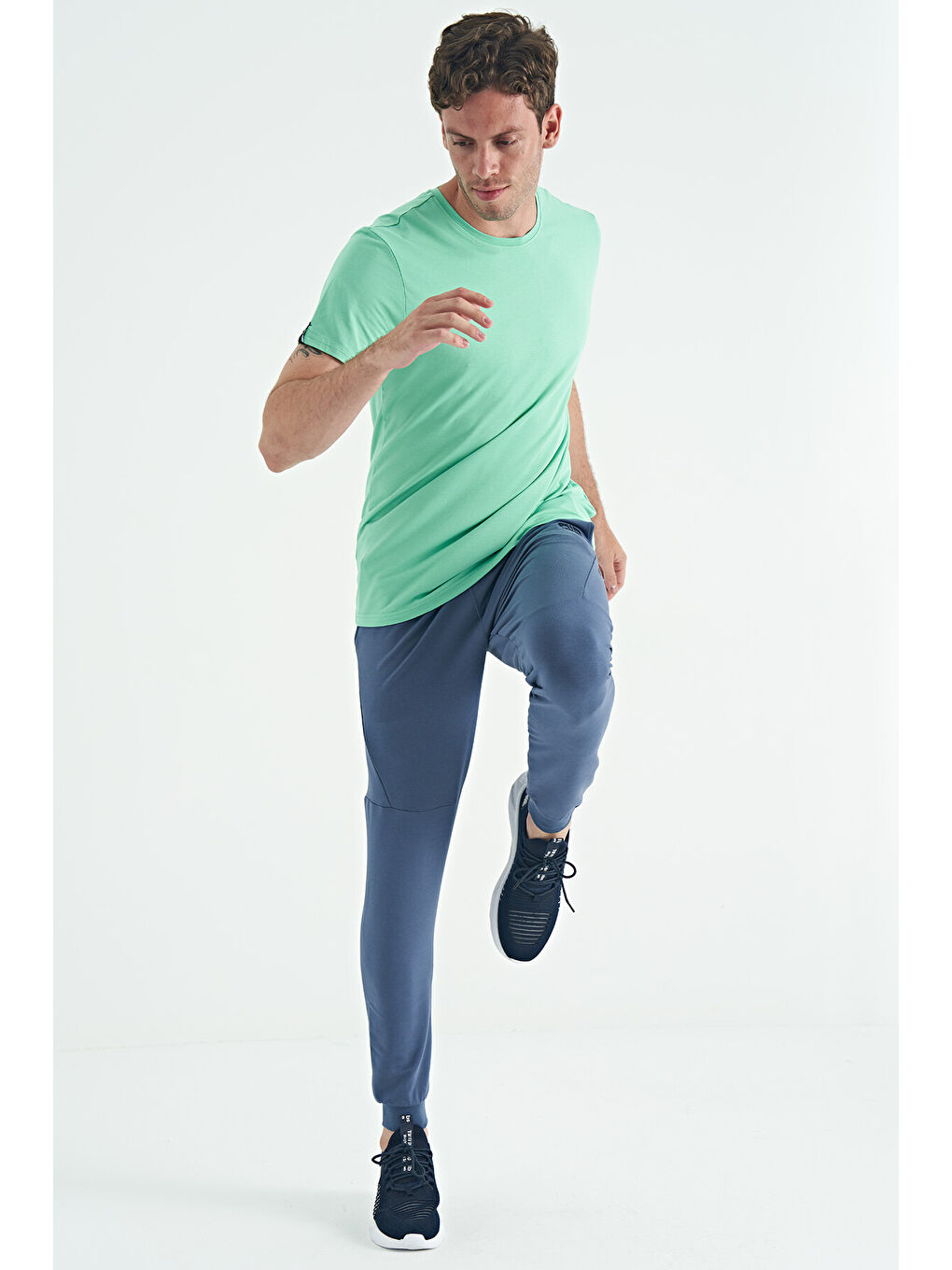 Turkuaz Calvin Su Yeşili Basic Erkek Tişört - 88245-3