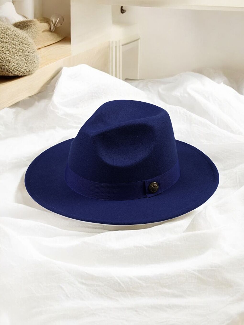 Modern Tasarım Lacivert Geniş Kenarlı Metal Düğme Detaylı Şapka Spk1145-2