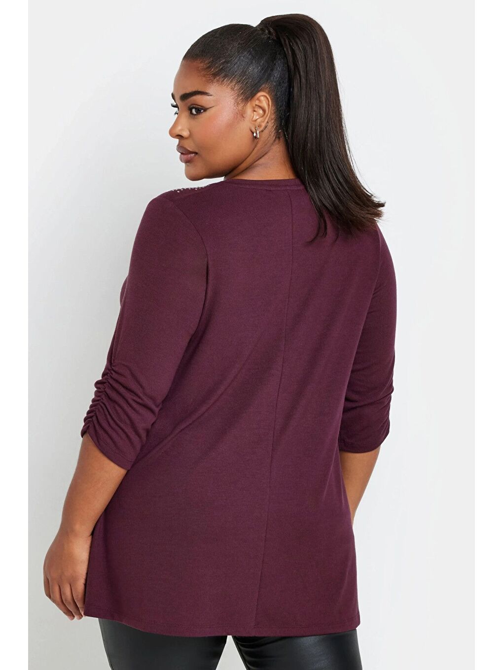 Mor Büyük Beden V Yakası Taş İşlemeli Kolları Büzgülü Bluz 322227-4