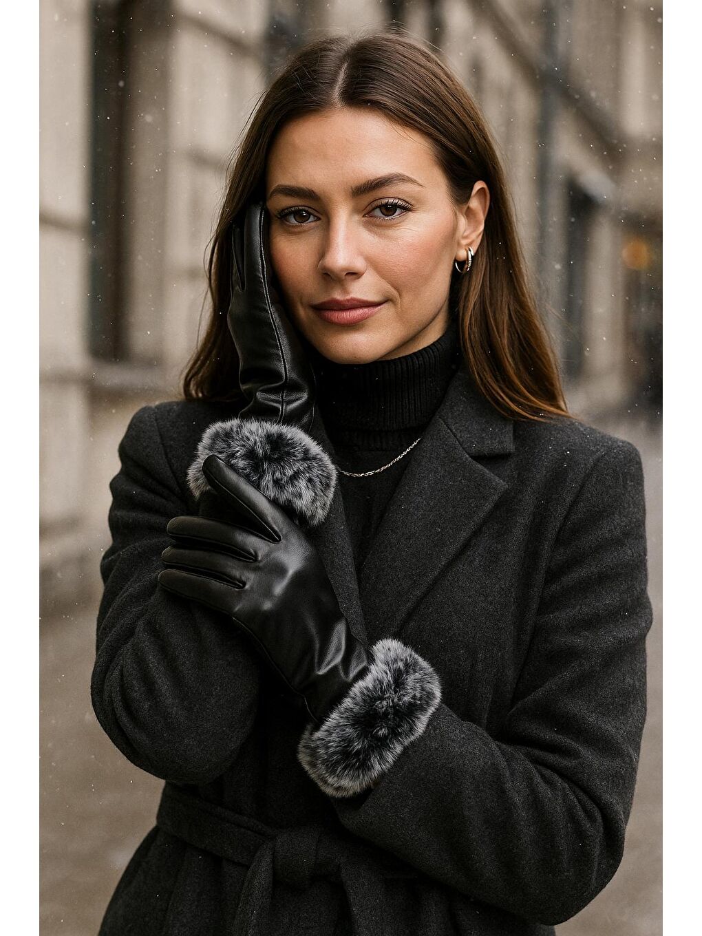 Kadın Siyah Pelüş Detaylı Deri Eldiven ELD19-2