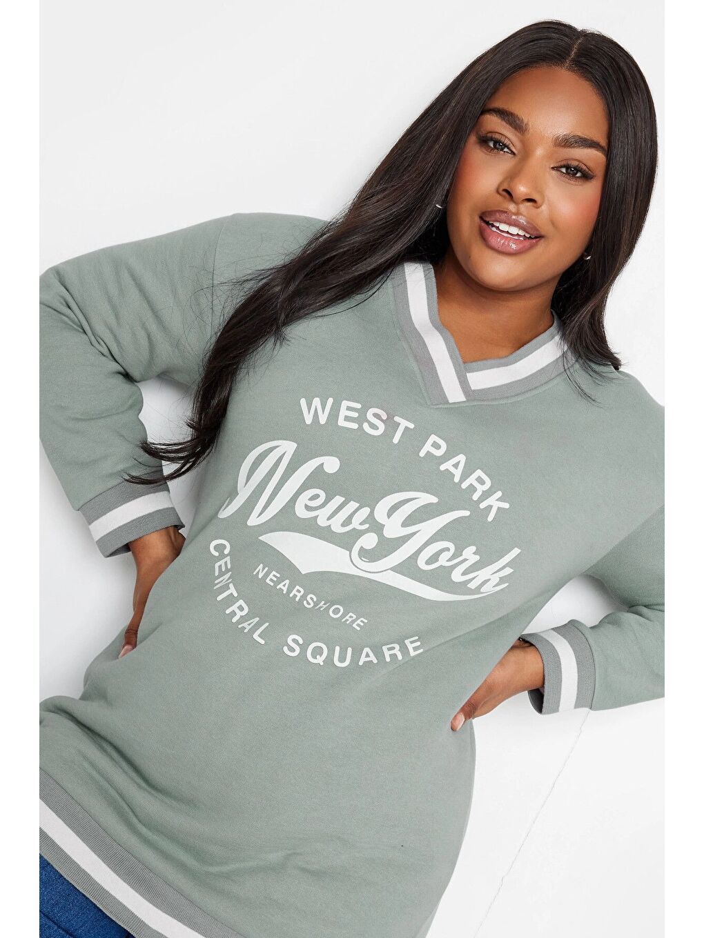 Gri Büyük Beden V Yaka Uzun Kollu Baskılı Şerit Detaylı Sweatshirt 302803-3