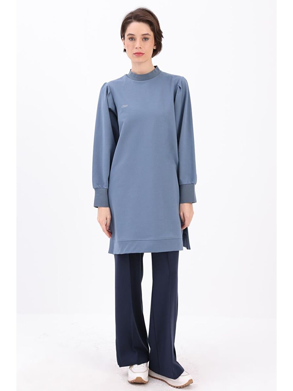 Mavi Omuzları Pileli Yanı Yırtmaçlı Tunik-1