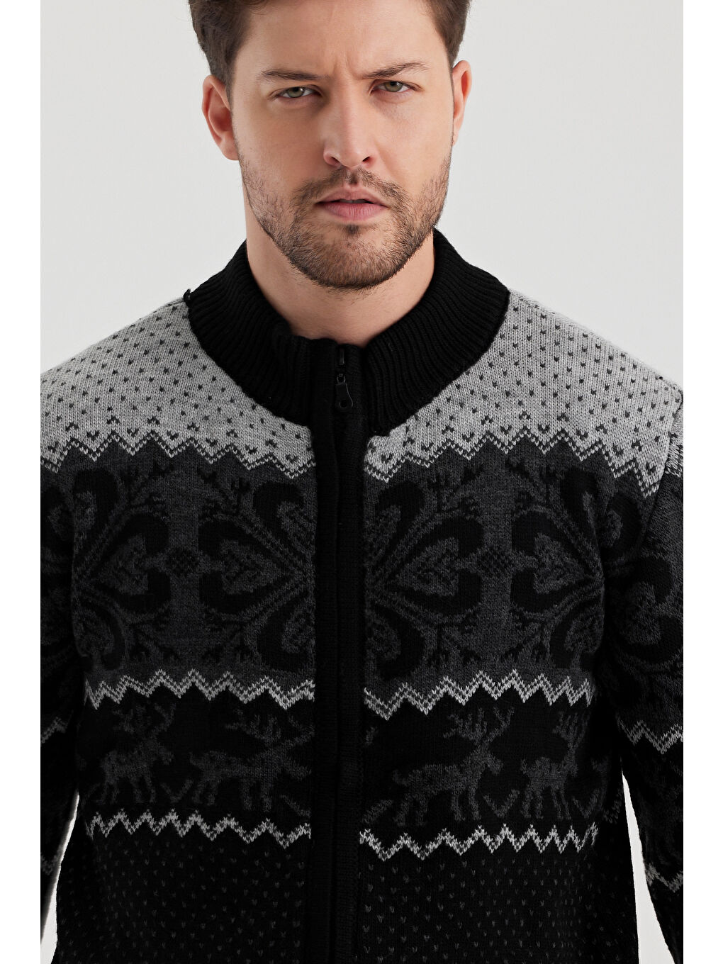 Siyah Erkek Desenli Fermuarlı Dik yaka Hırka-2