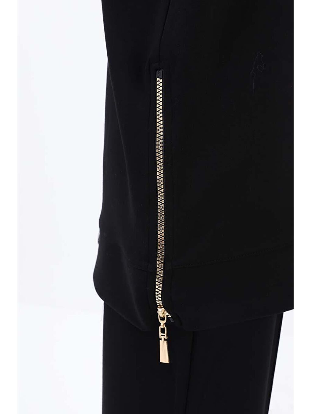 Siyah Garnili Piliseli Fermuarlı Tunik-5