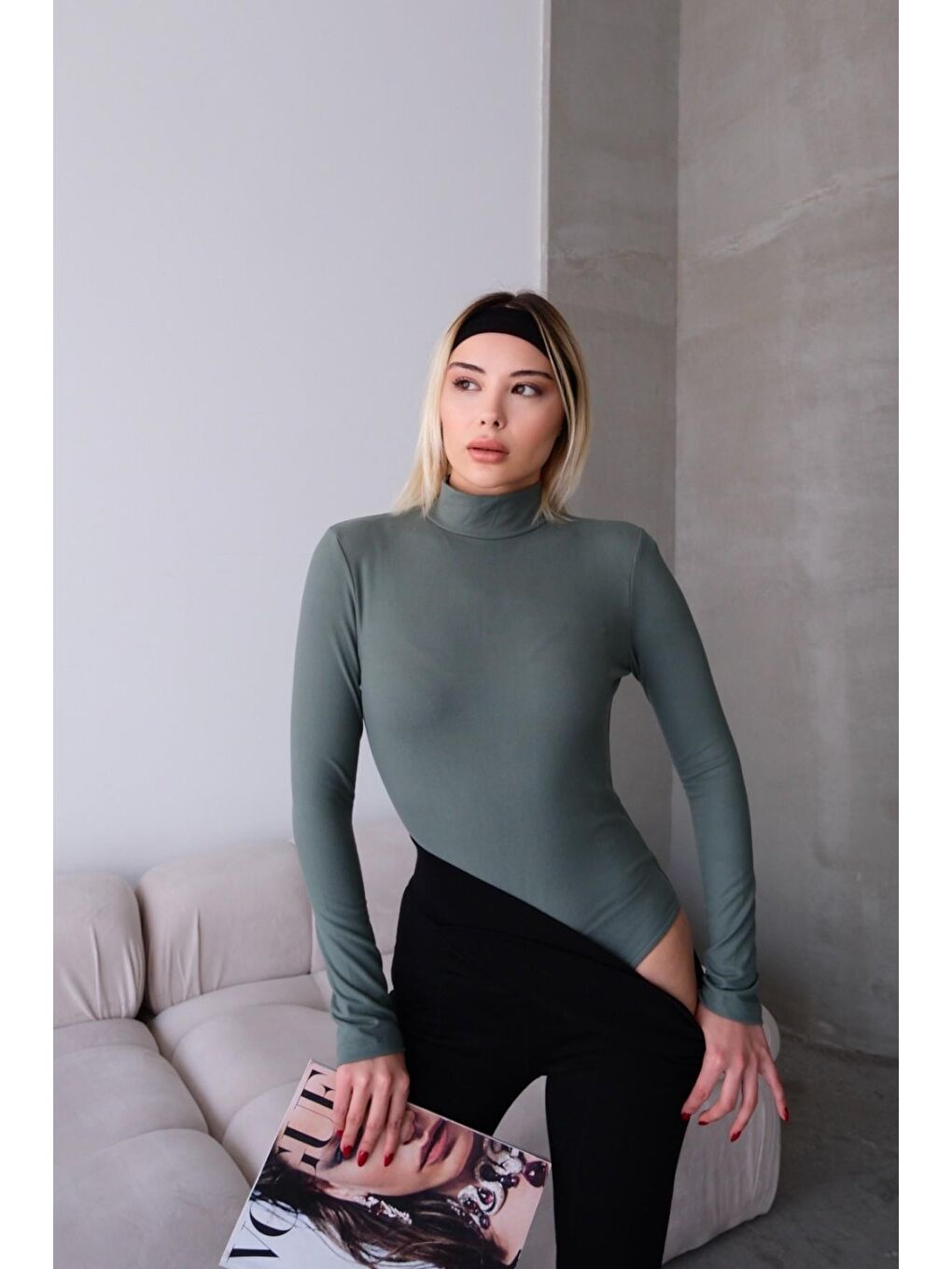 Kadın Yakalı Çıtçıtlı Termal Body 405155 / 409004 Haki