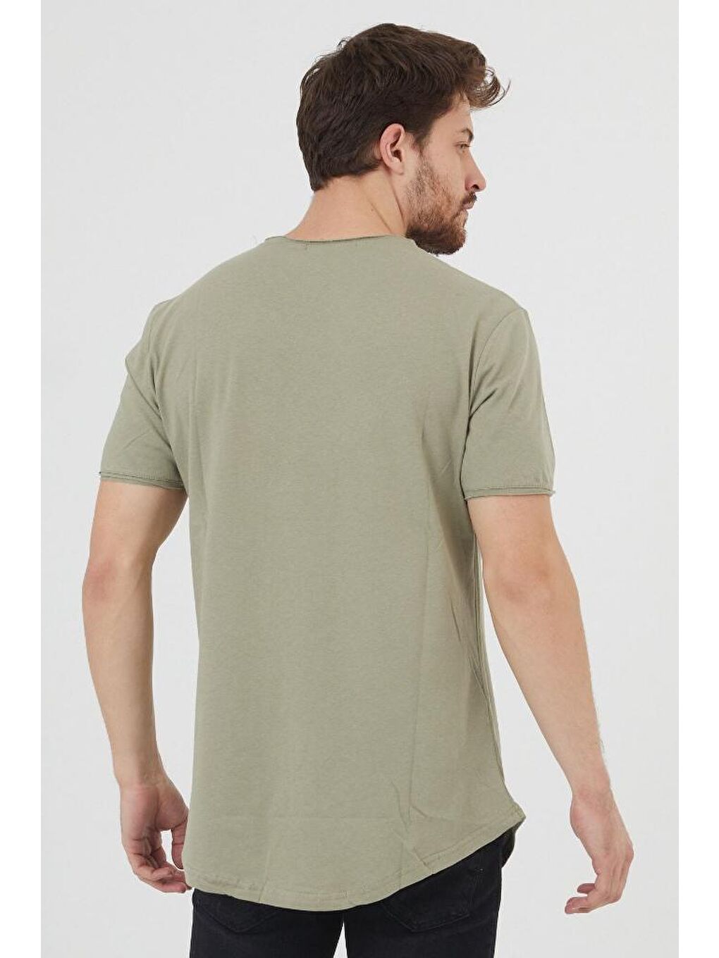Haki Erkek Oval Etek Geniş Yaka %100 Pamuk Kısa Kollu Tişört-1