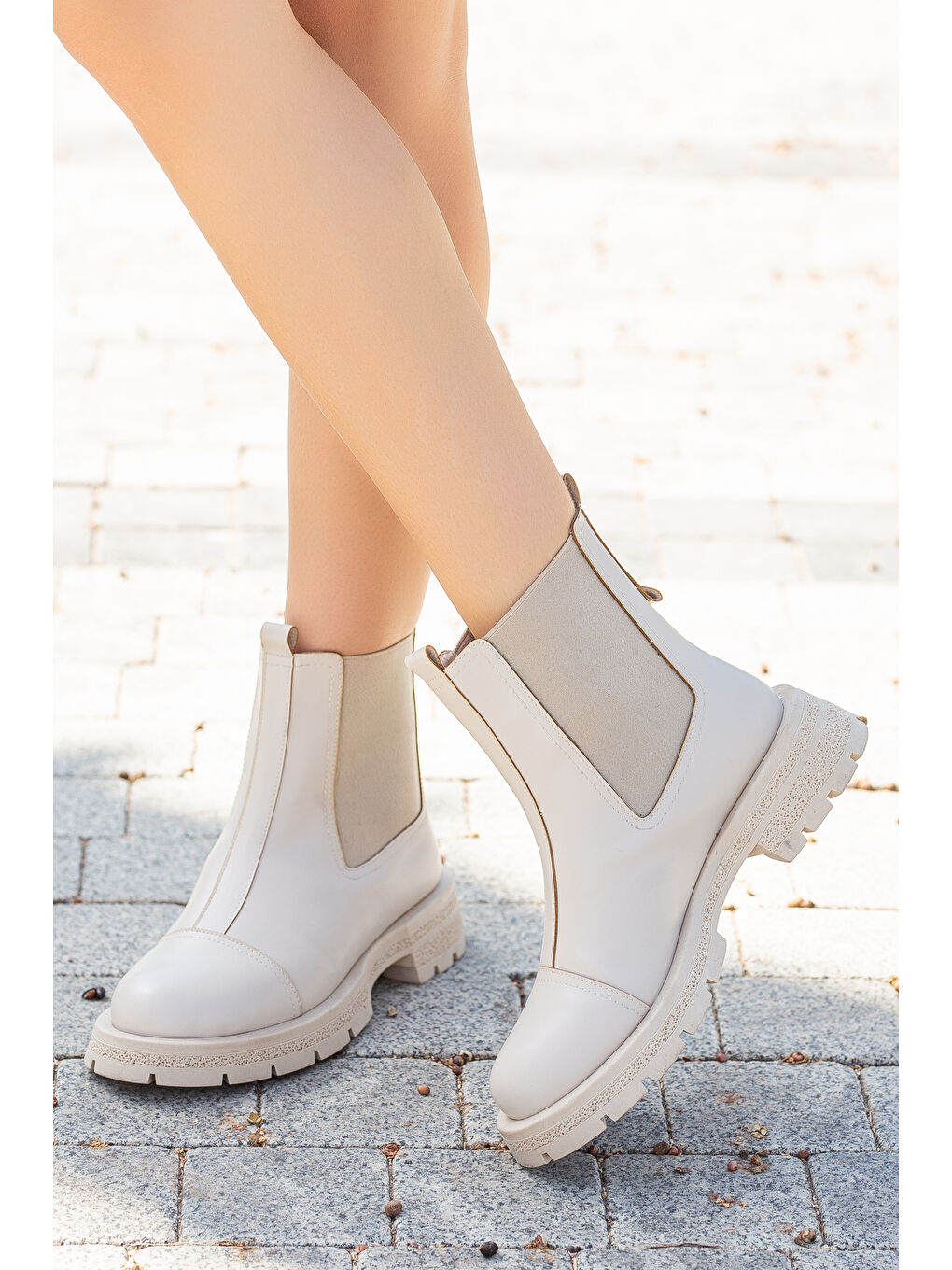 Bej D752 Soğuk Geçirmez Kışlık Kadın Bot & Bootie-5