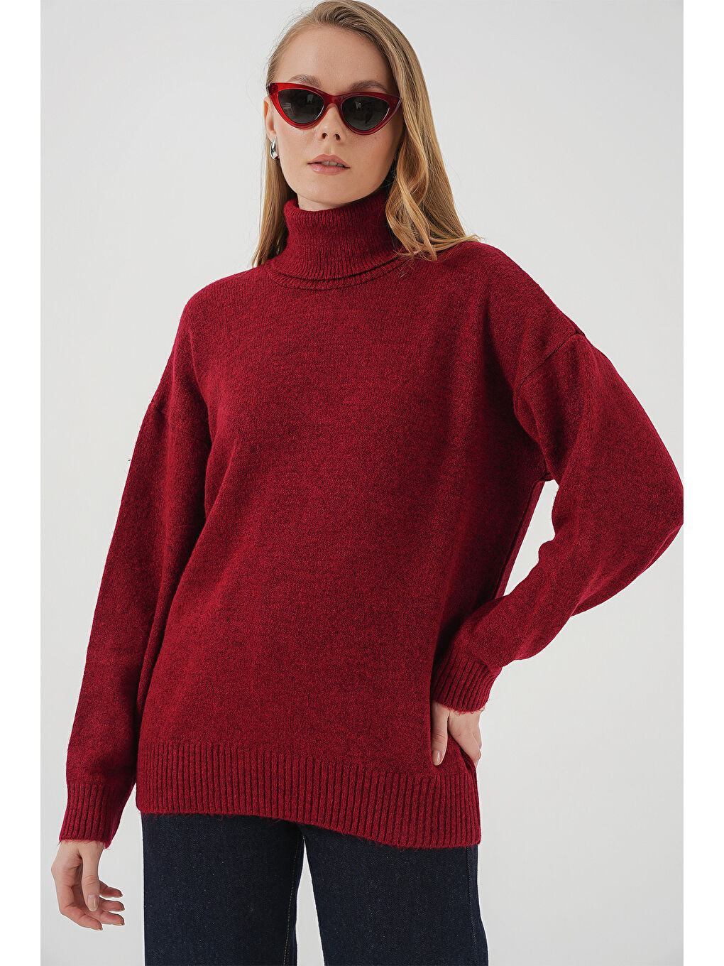 15917 Kadın Balıkçı Yaka Oversize Triko Kazak - Kırmızı