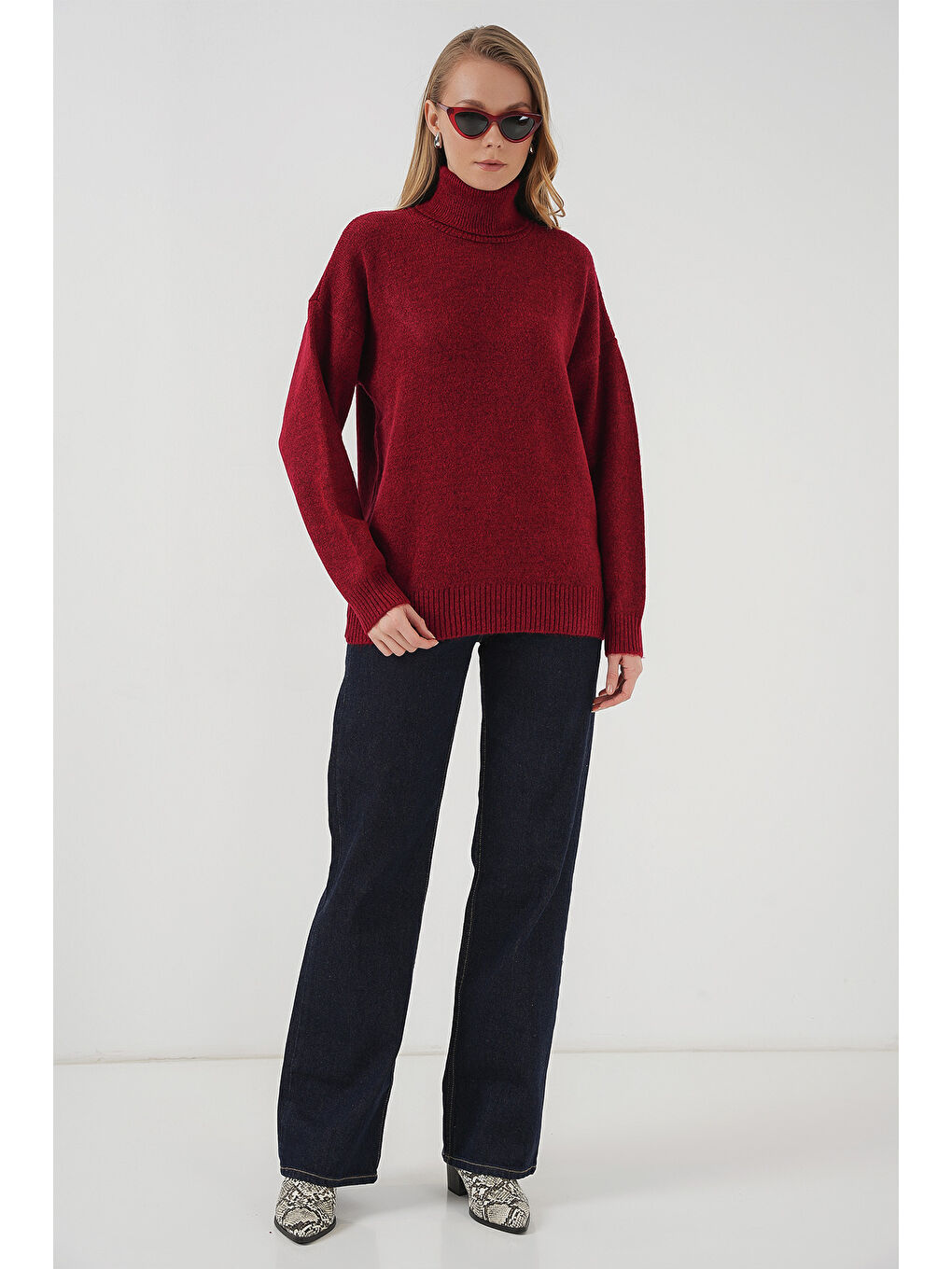 15917 Kadın Balıkçı Yaka Oversize Triko Kazak - Kırmızı-1