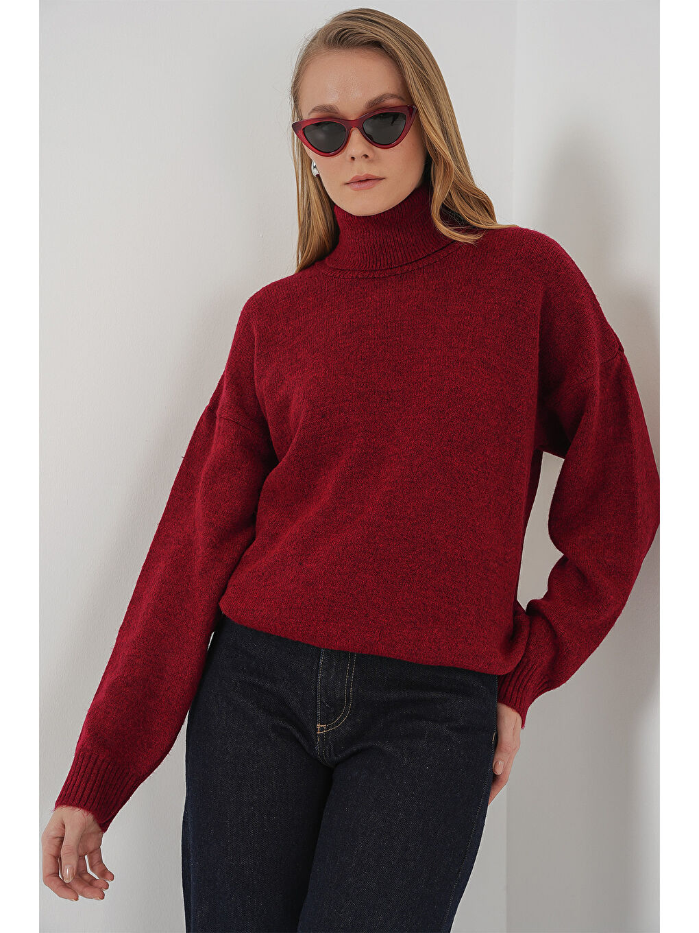 15917 Kadın Balıkçı Yaka Oversize Triko Kazak - Kırmızı-3