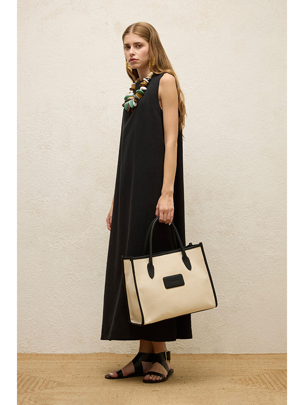 Kolsuz Keten Rahat Elbise Siyah-2