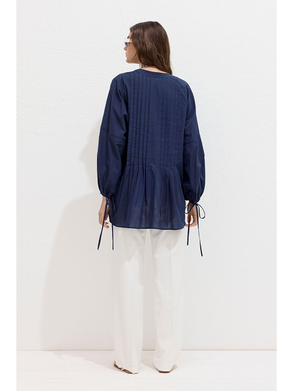 Nervür Detaylı Vual Tunik Lacivert-7