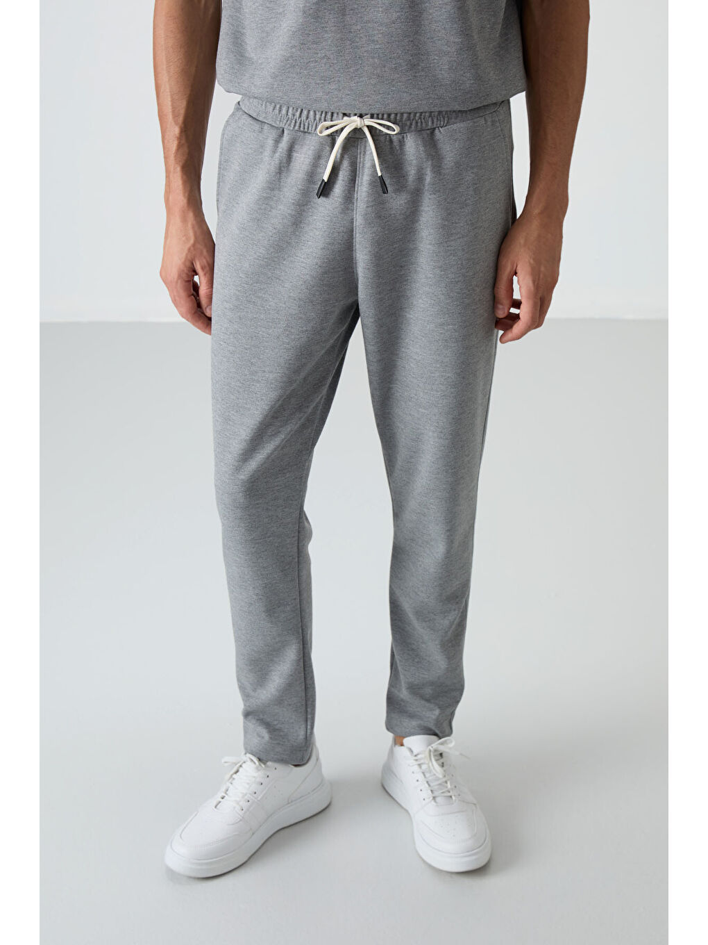 Gri Melanj Pamuklu Kalın Yumuşak Dokulu  Fit Basic Erkek Eşofman Takım - 85251-3