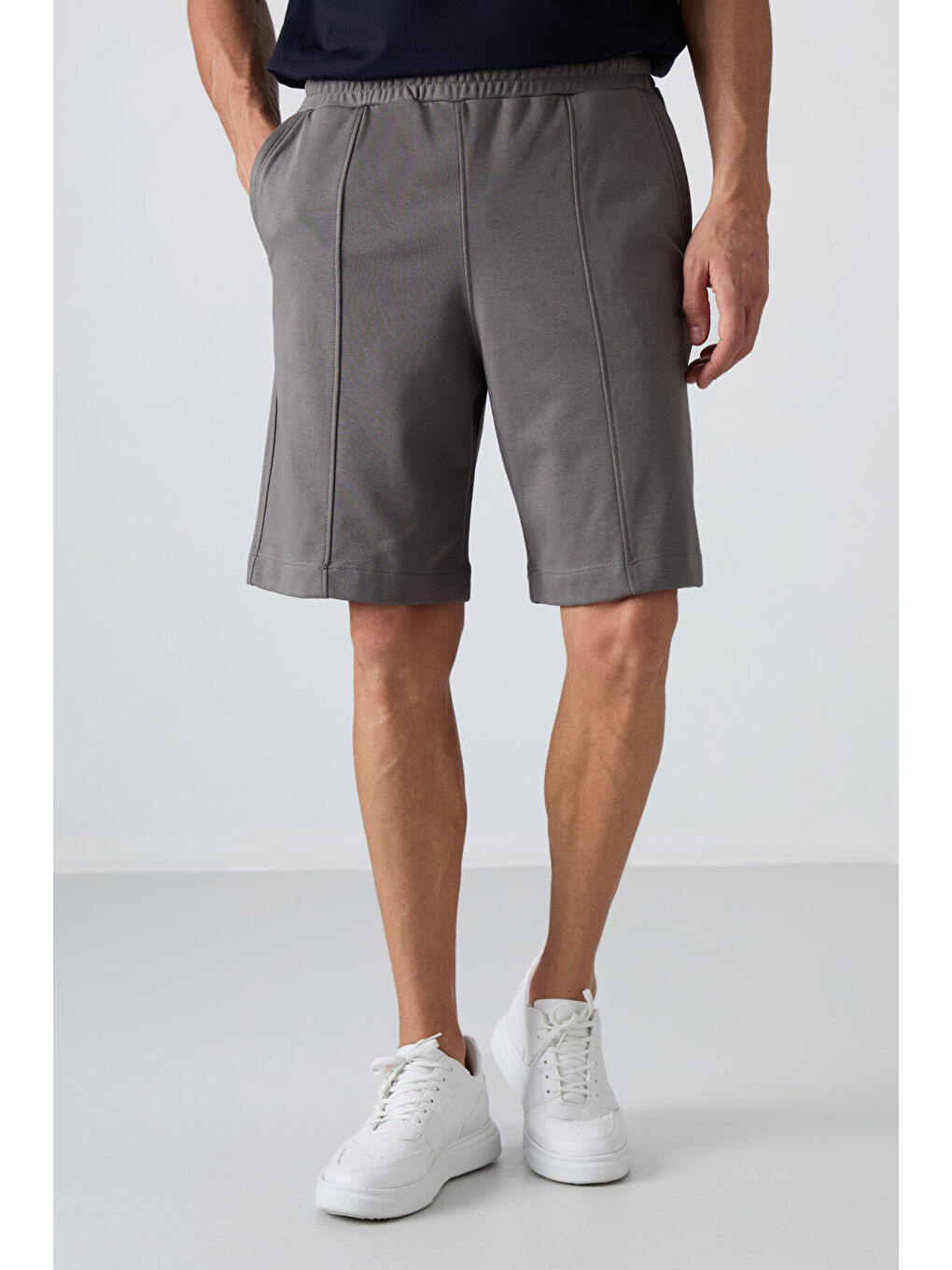 Koyu Gri Pamuklu Kalın Yumuşak Dokulu Comfort Fit Basic Erkek Şort - 81261-1