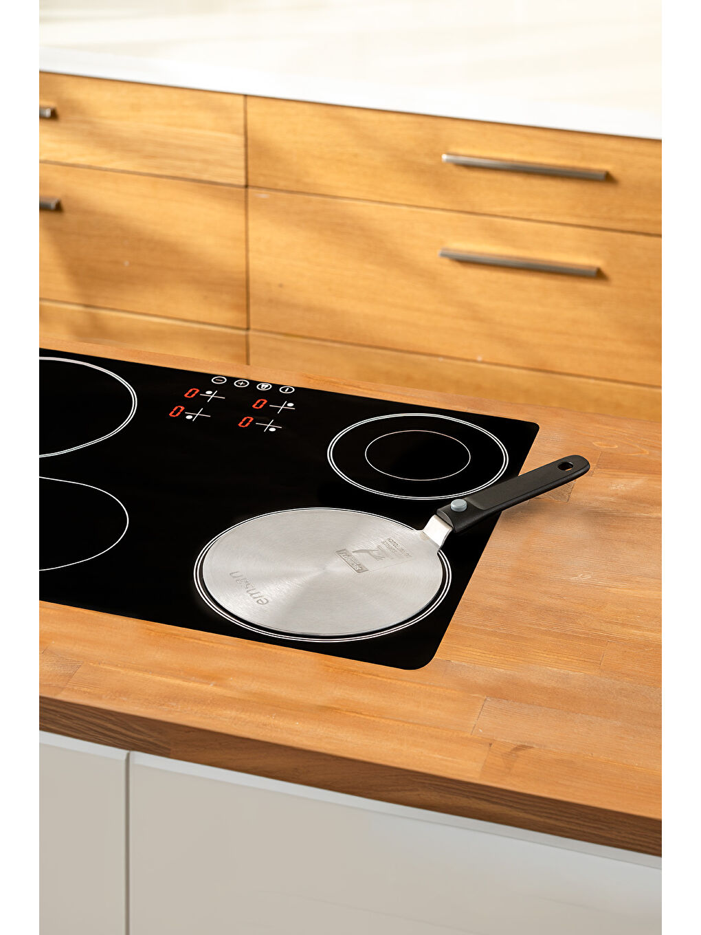 Siyah İndüksiyon Dönüştürücü Charge