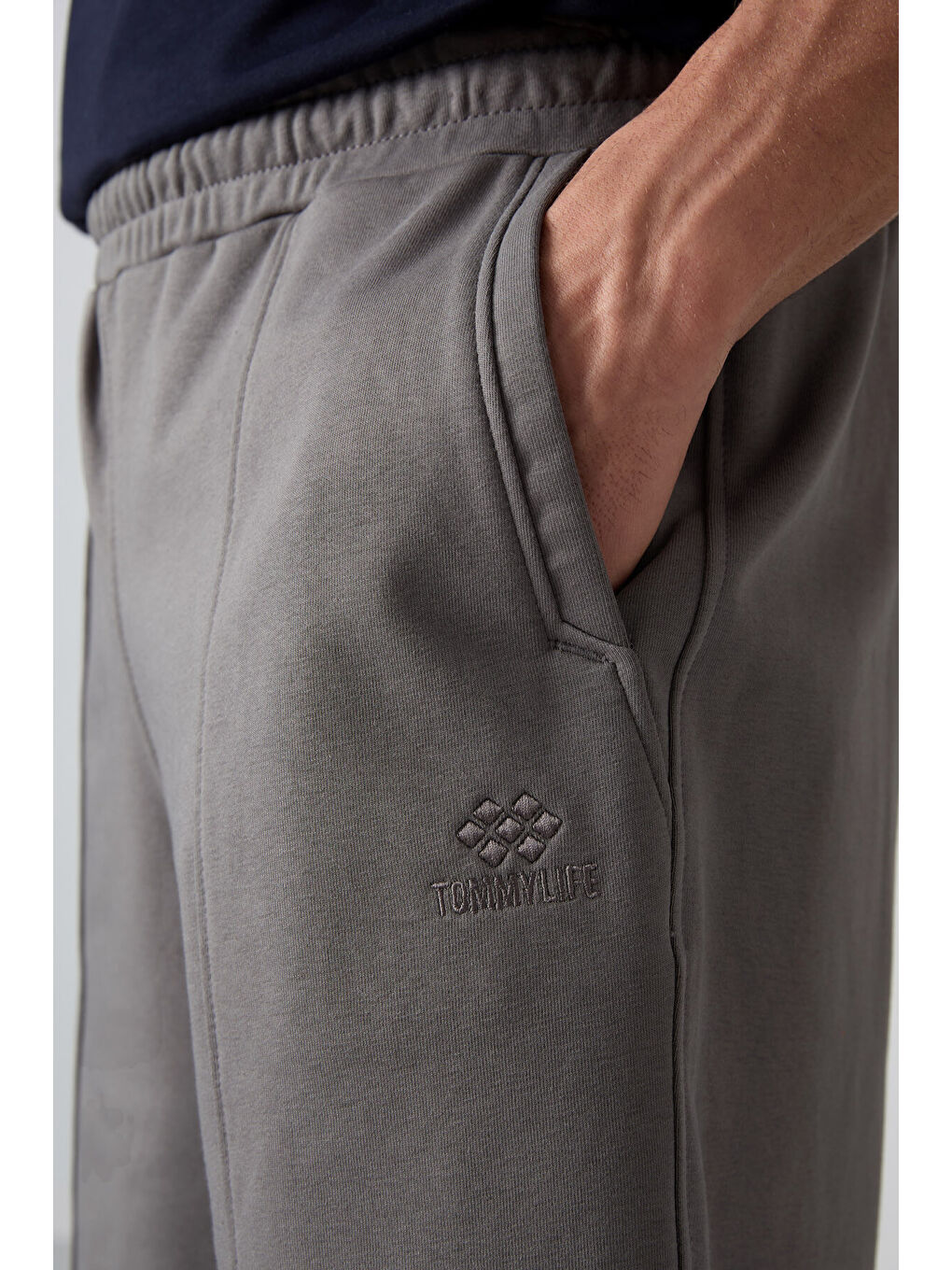 Koyu Gri Pamuklu Kalın Yumuşak Dokulu Comfort Fit Basic Erkek Şort - 81261-2