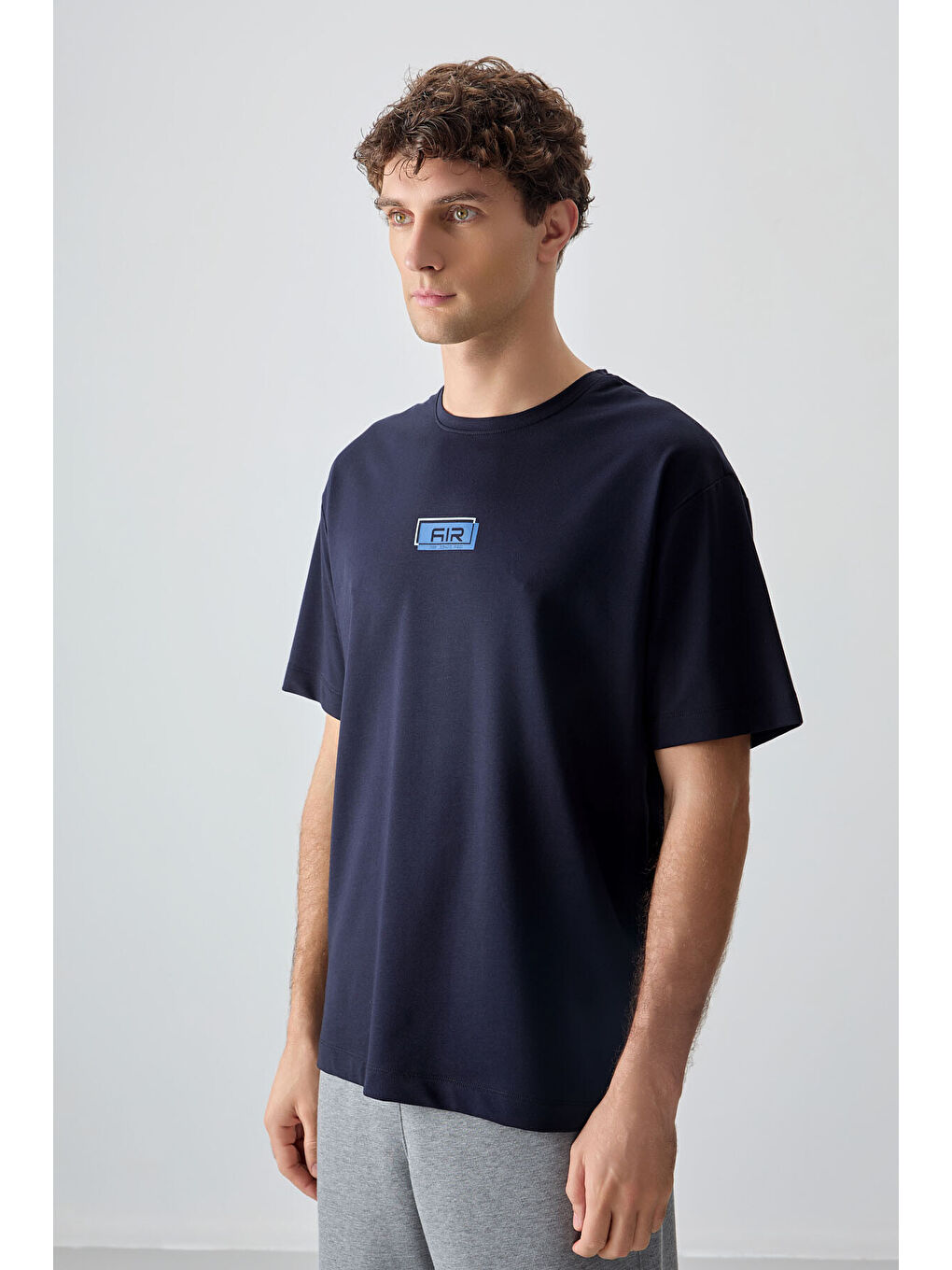 Lacivert Pamuklu Kalın Yumuşak Dokulu Oversize Fit Baskılı Erkek Tişört - 88376-3