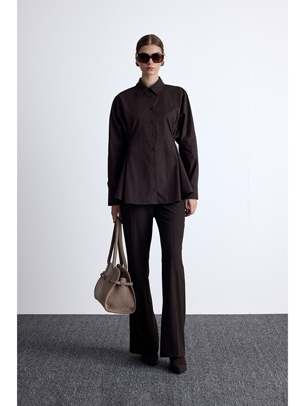 Bel Ayarlamalı Gömlek Kahverengi-2