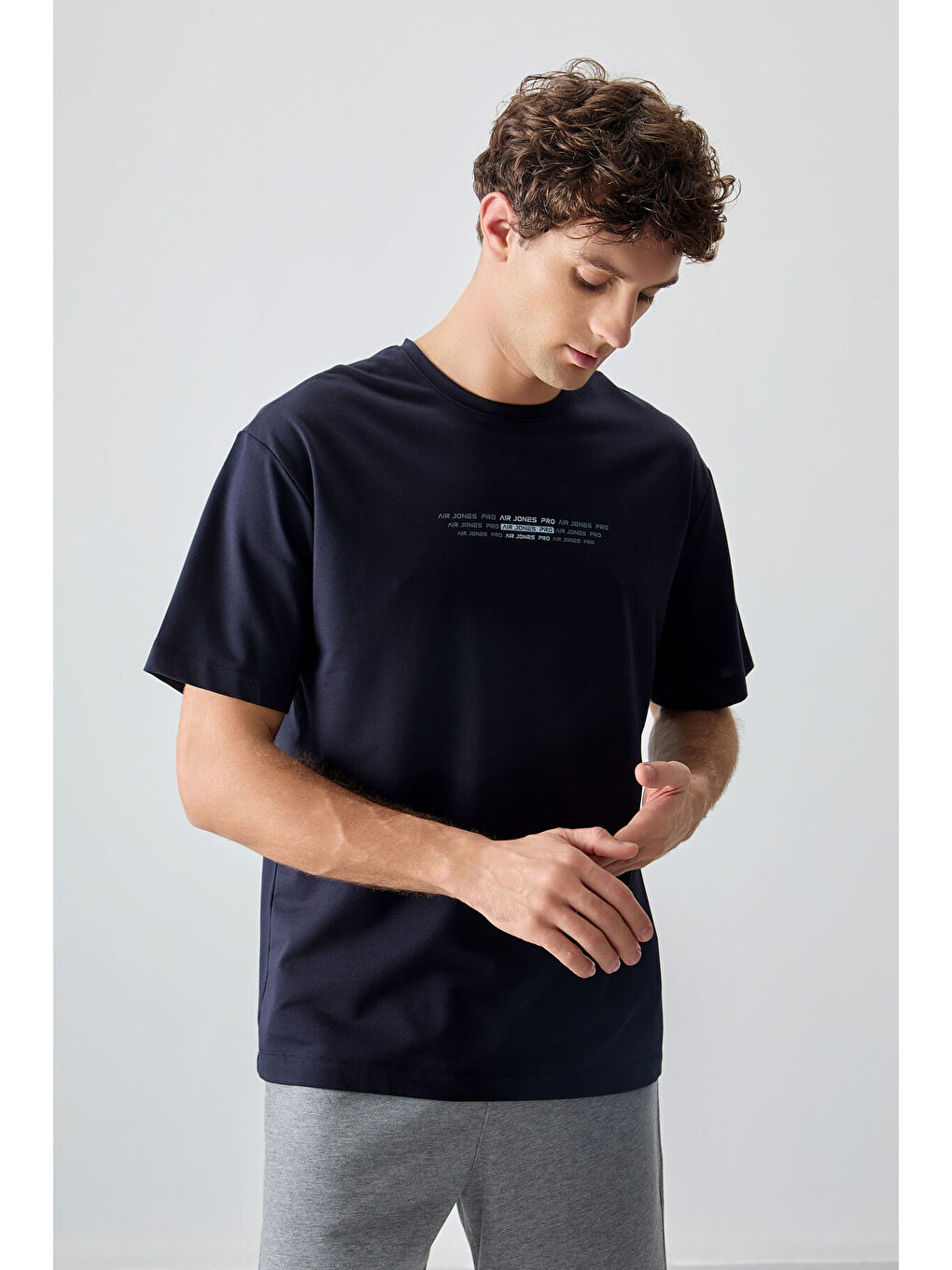 Lacivert Pamuklu Kalın Yumuşak Dokulu Oversize Fit Baskılı Erkek Tişört - 88374-3