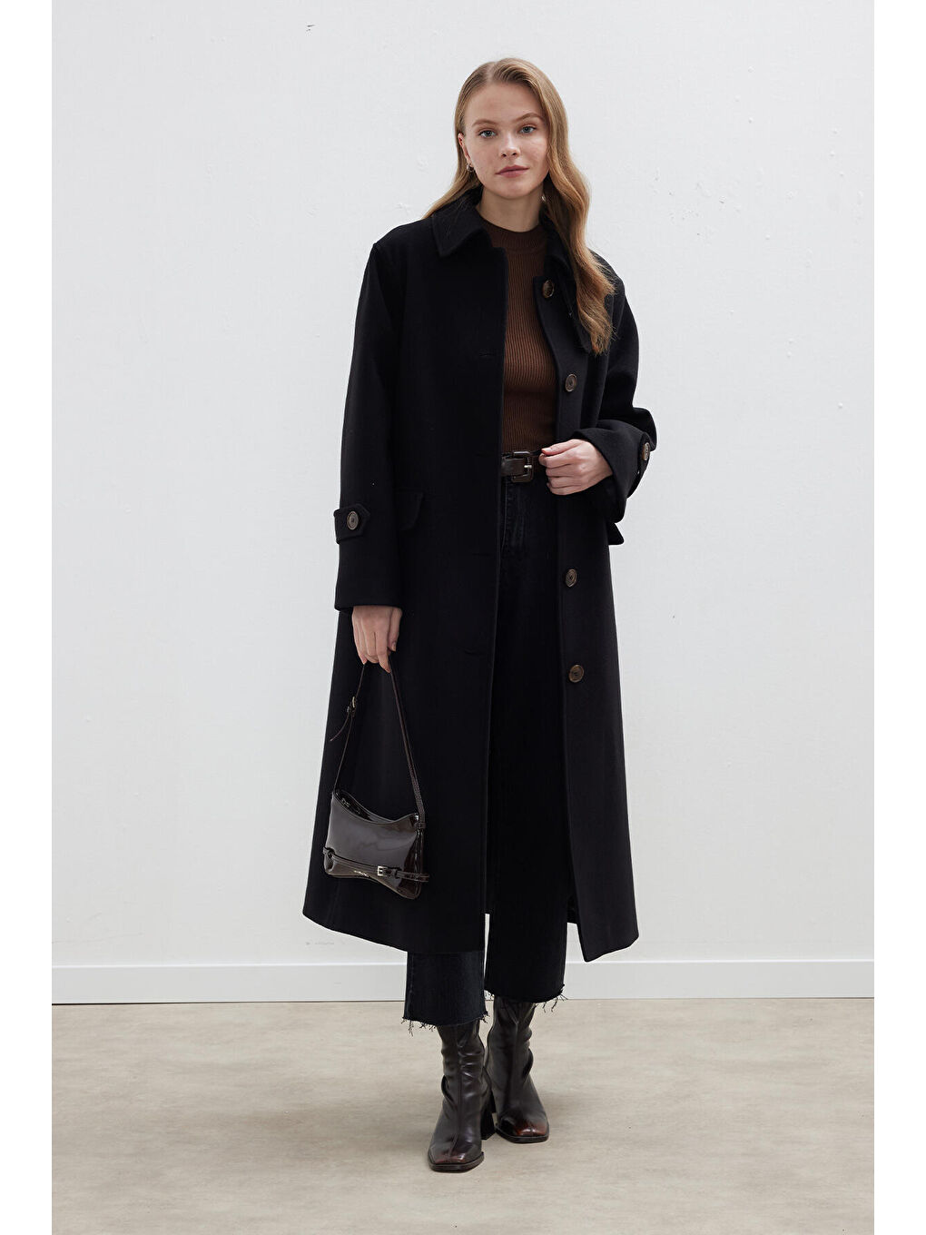 Nora Kaşe Kaban Siyah