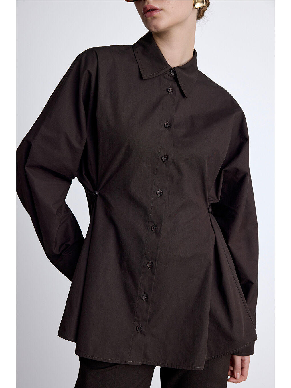 Bel Ayarlamalı Gömlek Kahverengi-3