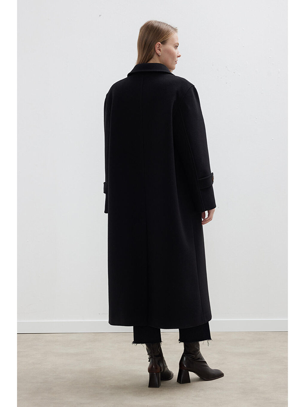 Nora Kaşe Kaban Siyah-7