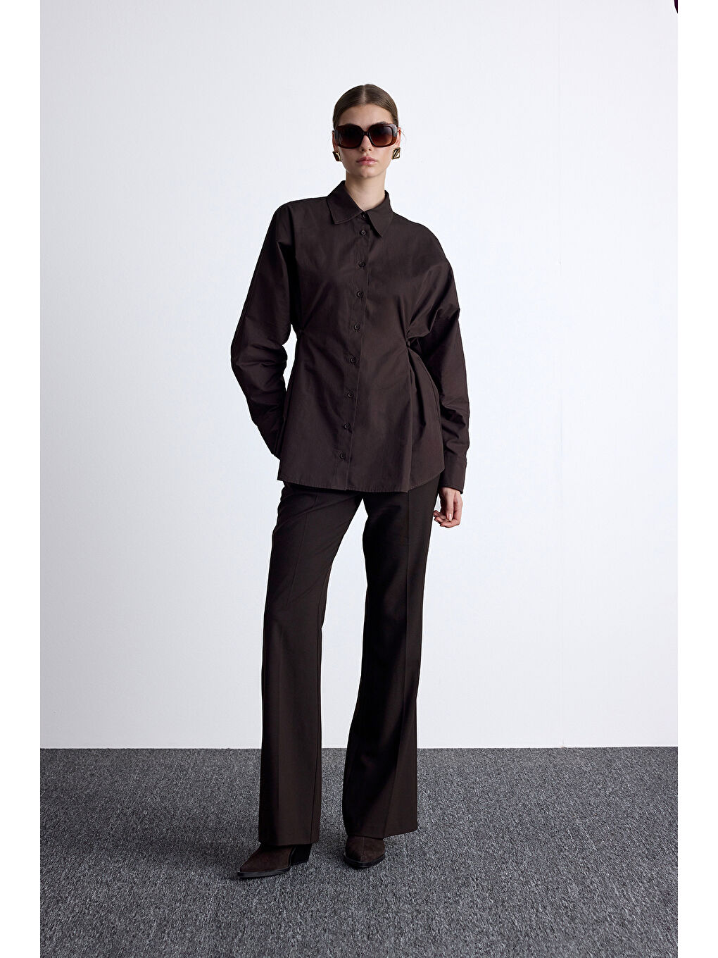 Bel Ayarlamalı Gömlek Kahverengi-5