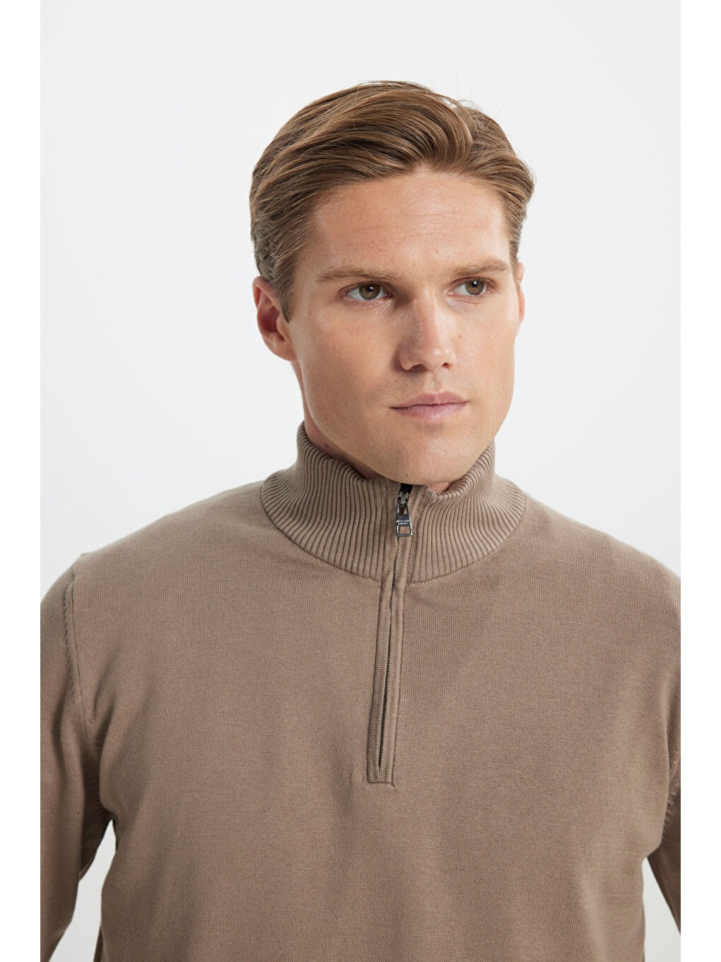 Bej Erkek Vizon Pamuklu Sıcak Tutan Standart Fit Normal Kesim Bato Yaka Triko Kazak-4