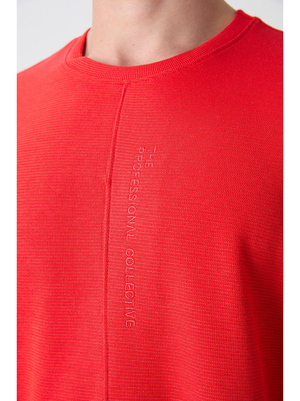 Kırmızı Pamuklu Kalın Yüzeyi Dokulu Oversize Fit Basic Erkek Tişört - 88337-4