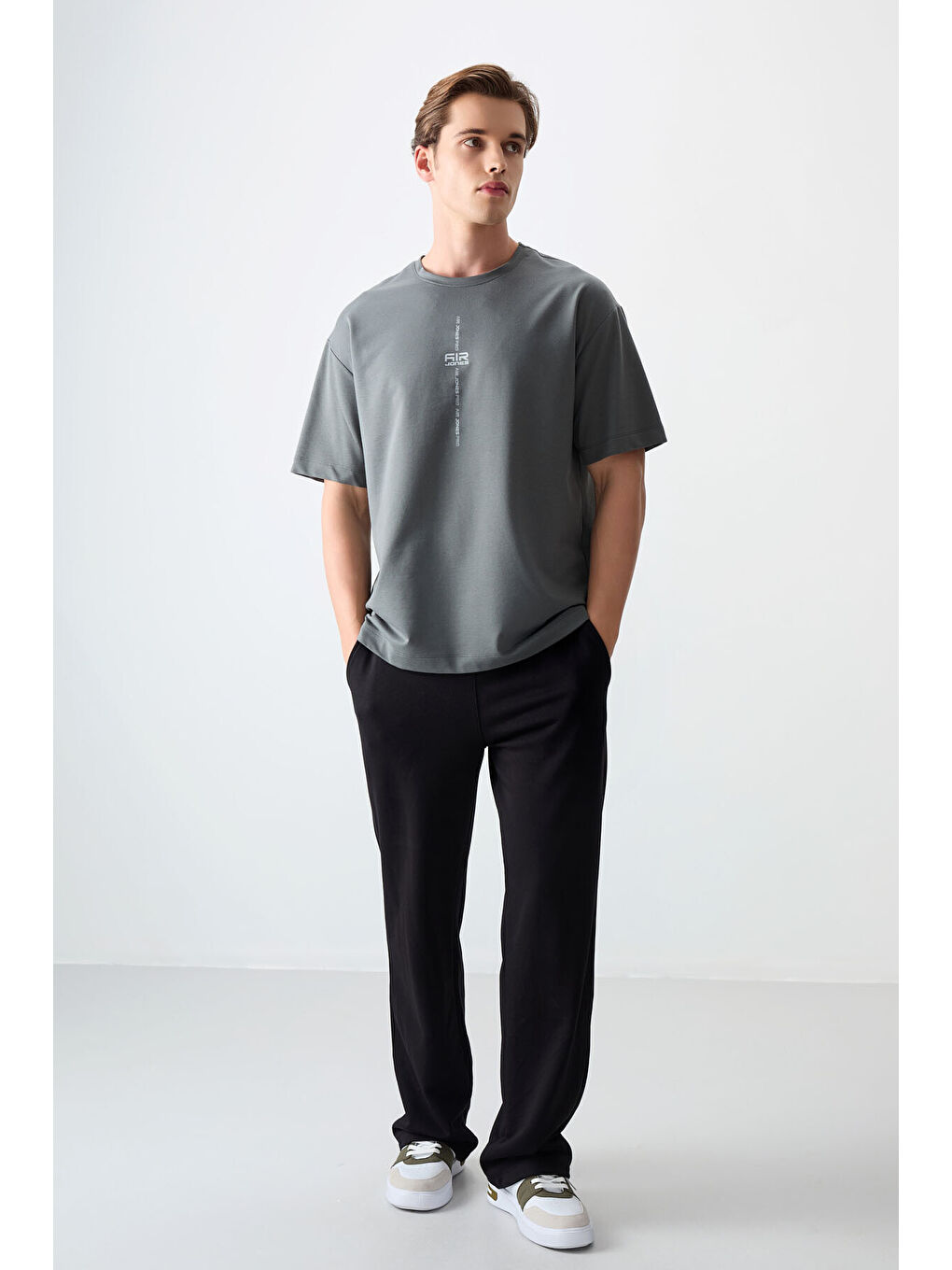 Haki Pamuklu Kalın Yumuşak Dokulu Oversize Fit Baskılı Erkek Tişört - 88373-1