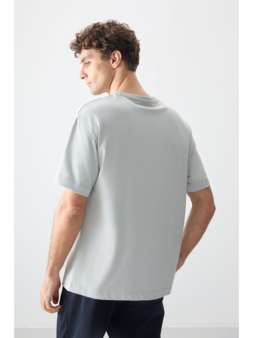 Bej Taş %100 Pamuk Kalın Yumuşak Dokulu Oversize Fit Basic Erkek Tişört - 88353-4