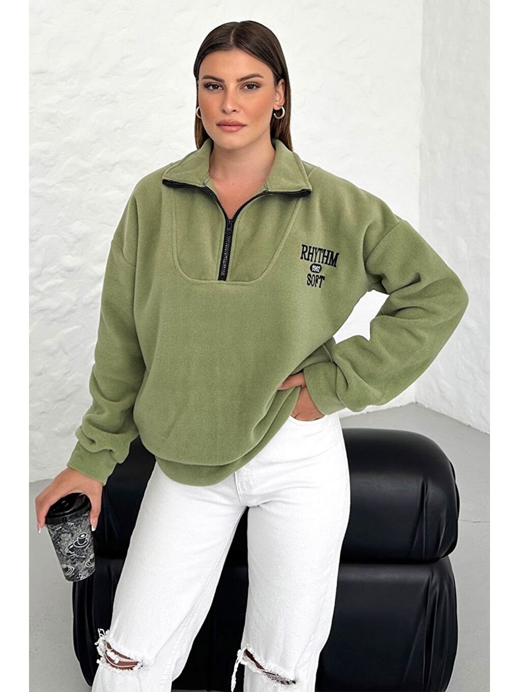 Kadın Haki Rhythm Soft Baskılı Oversize Yarım Fermuarlı Yumuşak Dokulu Polar Polo Yaka Sweatshirt-1