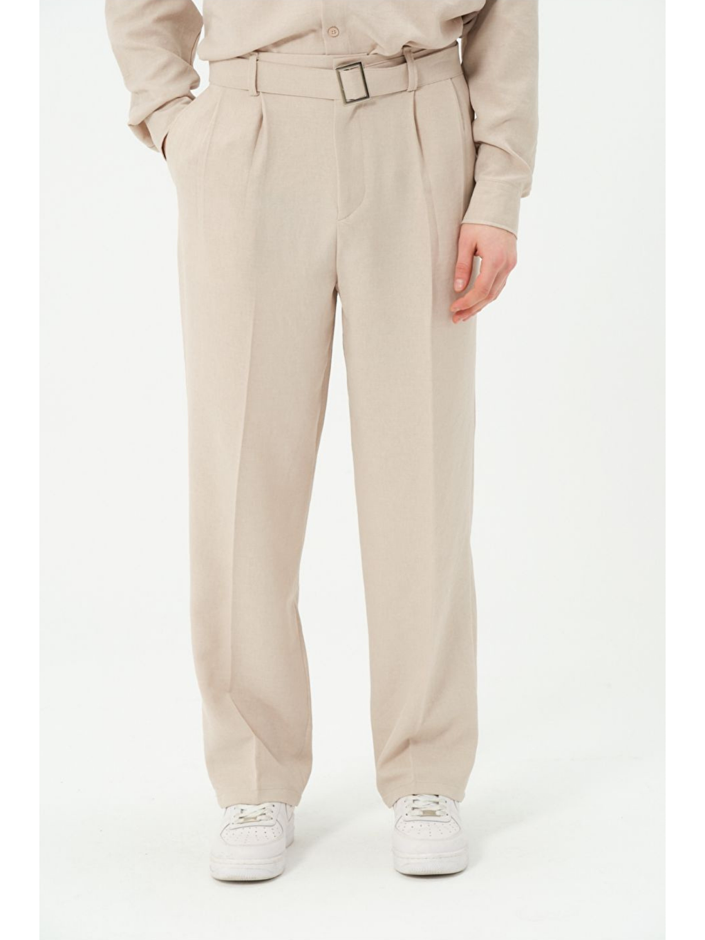 Bej Kemerli Baggy Fit Kumaş Erkek Pantolon