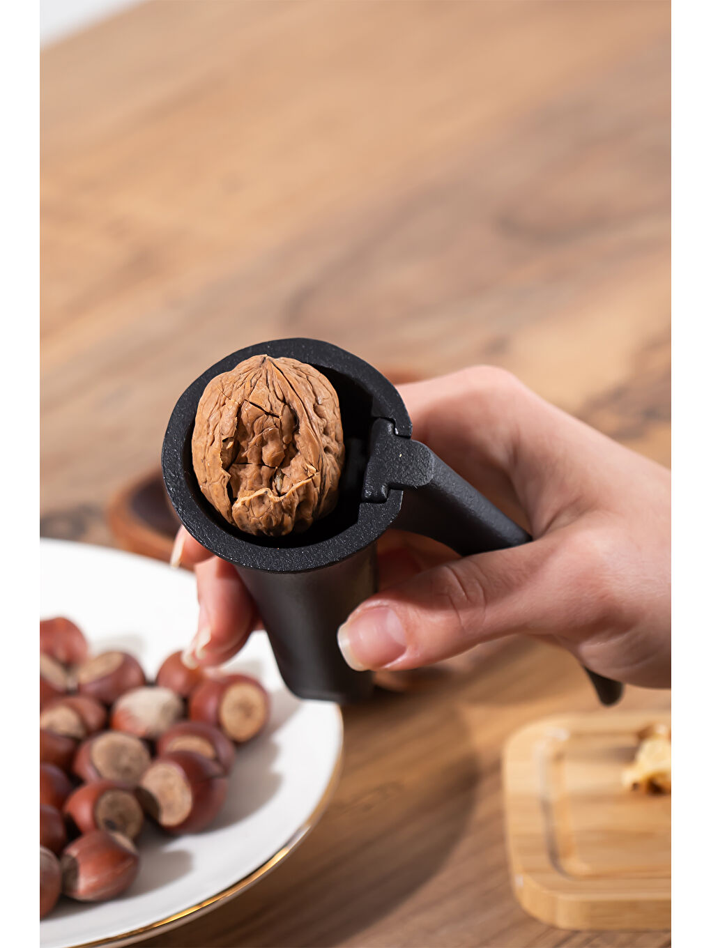 Siyah Eko Terminatör Döküm 2'li Fındık ve Ceviz Kıracağı Paslanmaz Ceviz ve Fındık Kıracak-2