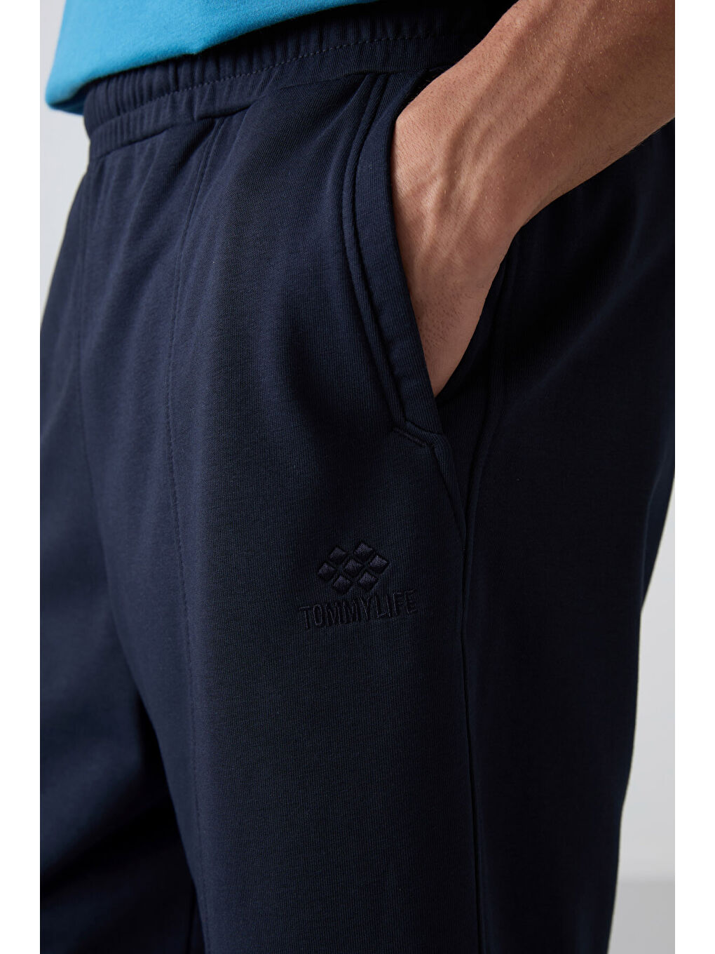 Lacivert Pamuklu Kalın Yumuşak Dokulu Comfort Fit Basic Erkek Şort - 81261-2