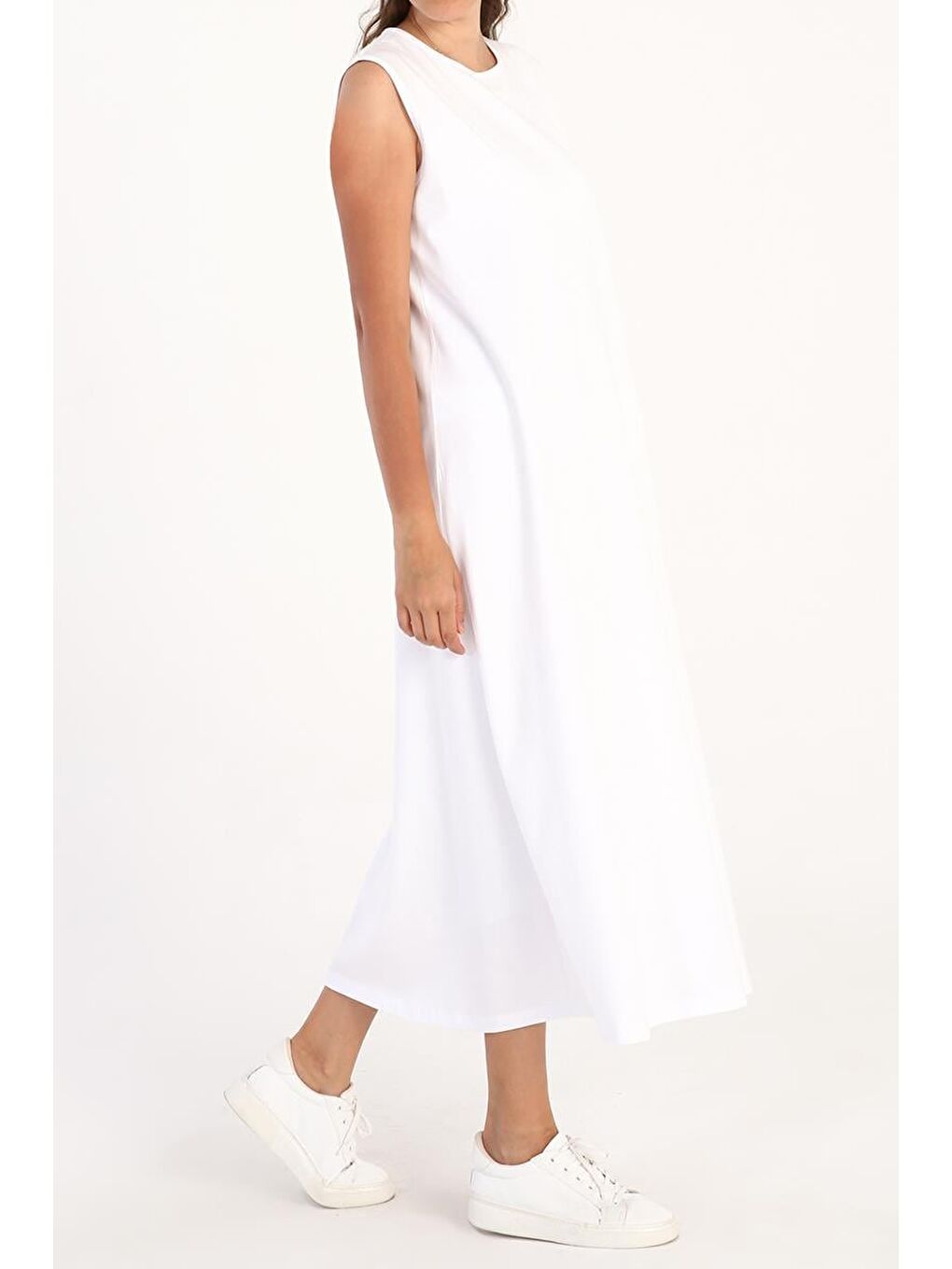 Beyaz Kolsuz Basic İçlik Elbise