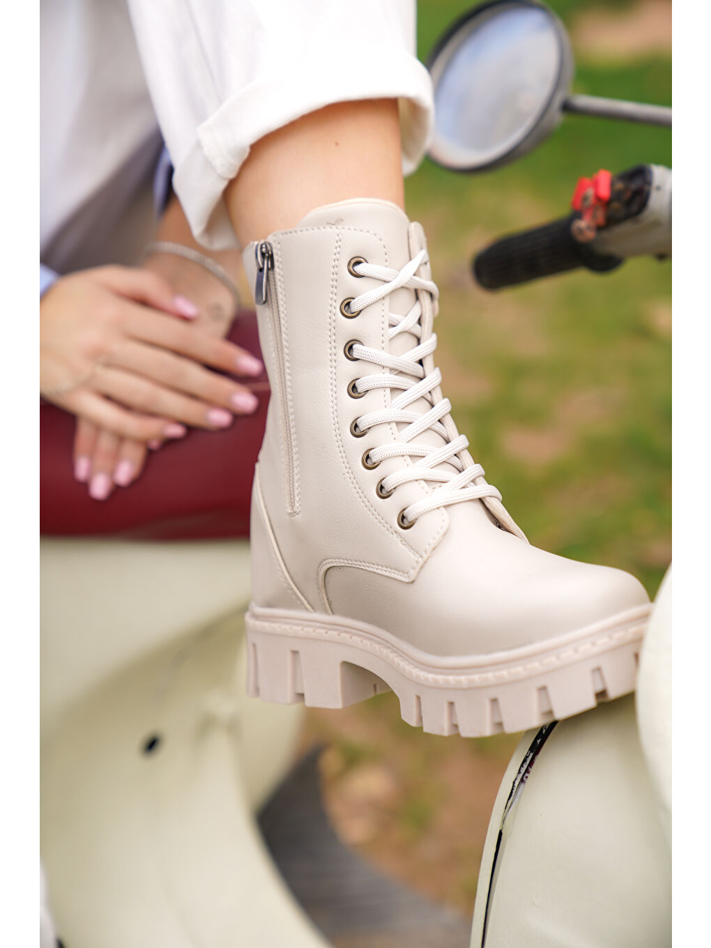 Bej Katiya Soğuk Geçirmez Kadın Günlük Ortopedik Kışlık Bot-5