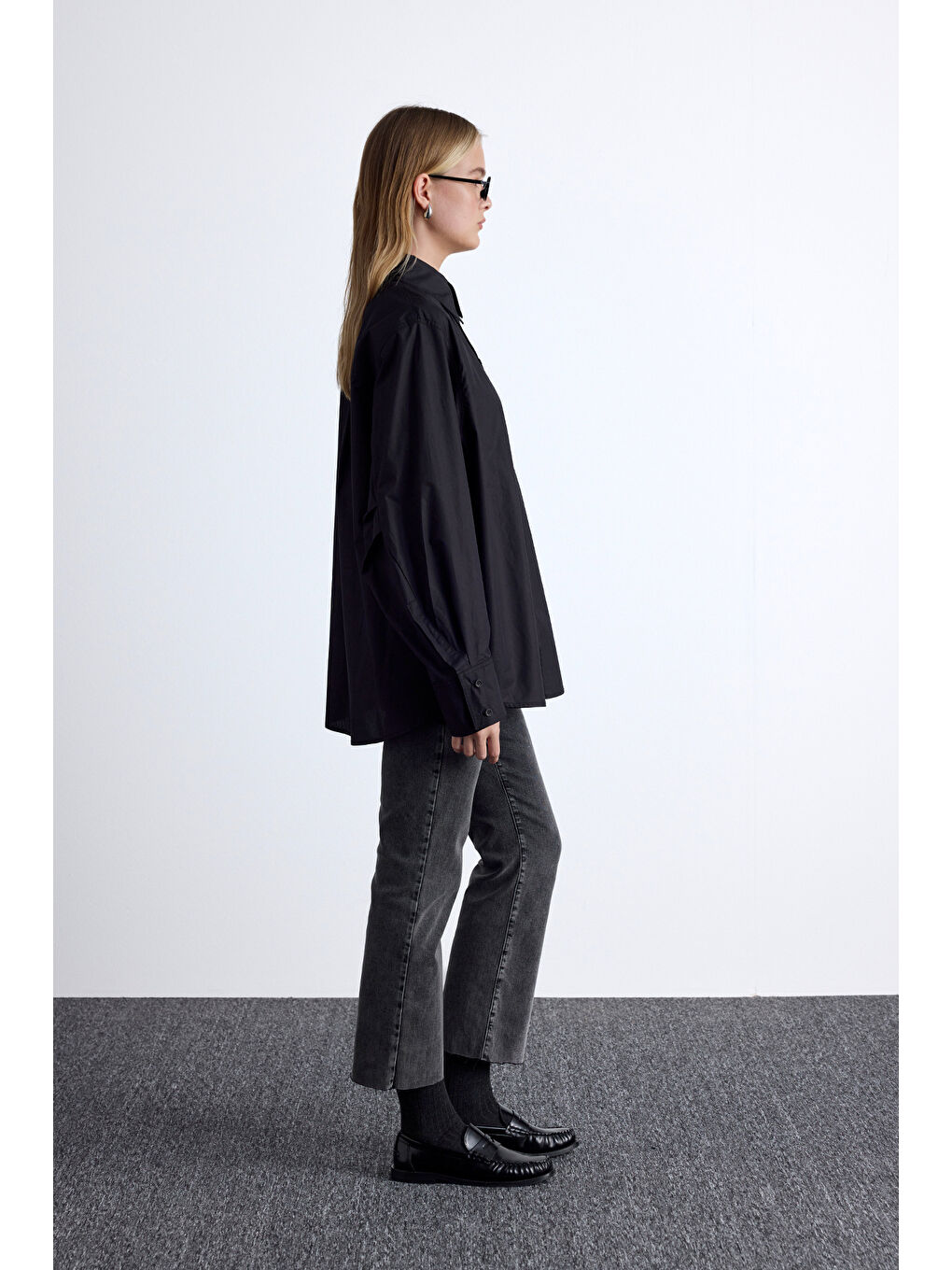Pile Detaylı Oversıze Gömlek Siyah-4