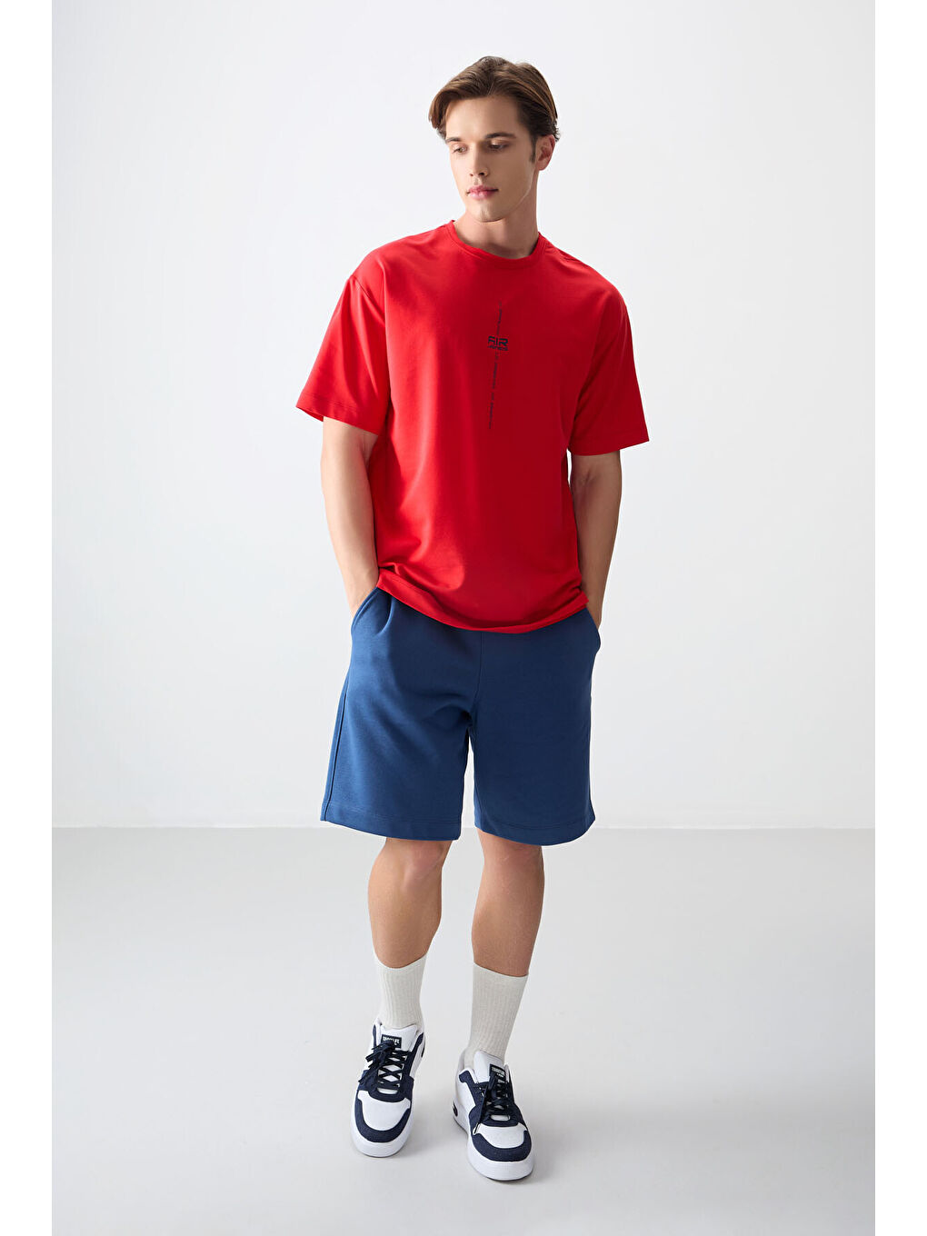 Kırmızı Pamuklu Kalın Yumuşak Dokulu Oversize Fit Baskılı Erkek Tişört - 88373-2