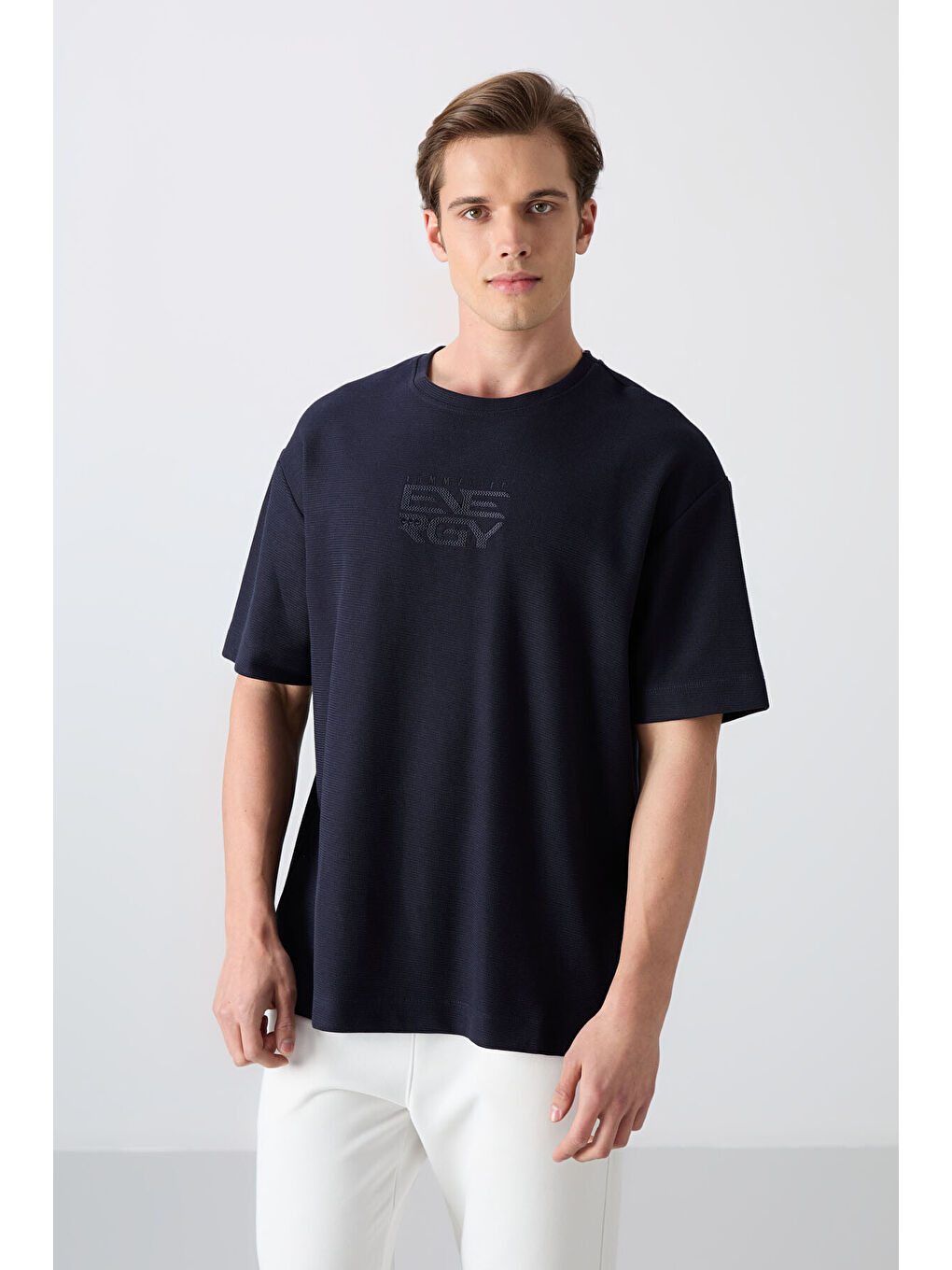 Lacivert Pamuklu Kalın Yüzeyi Dokulu Oversize Fit Baskılı Erkek Tişört - 88336-3