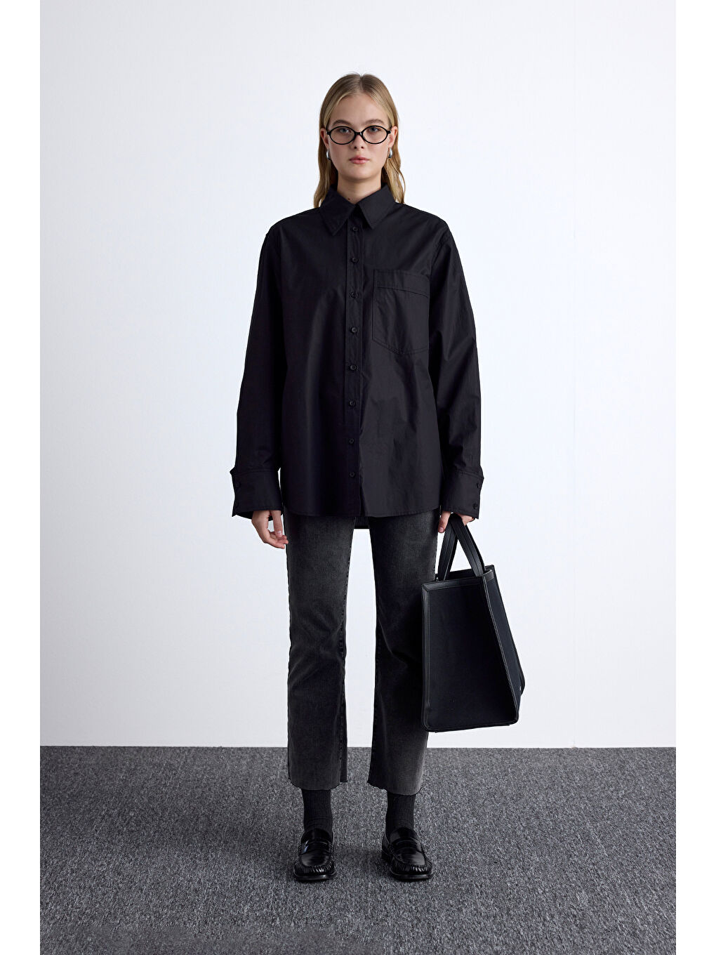 Pile Detaylı Oversıze Gömlek Siyah-6