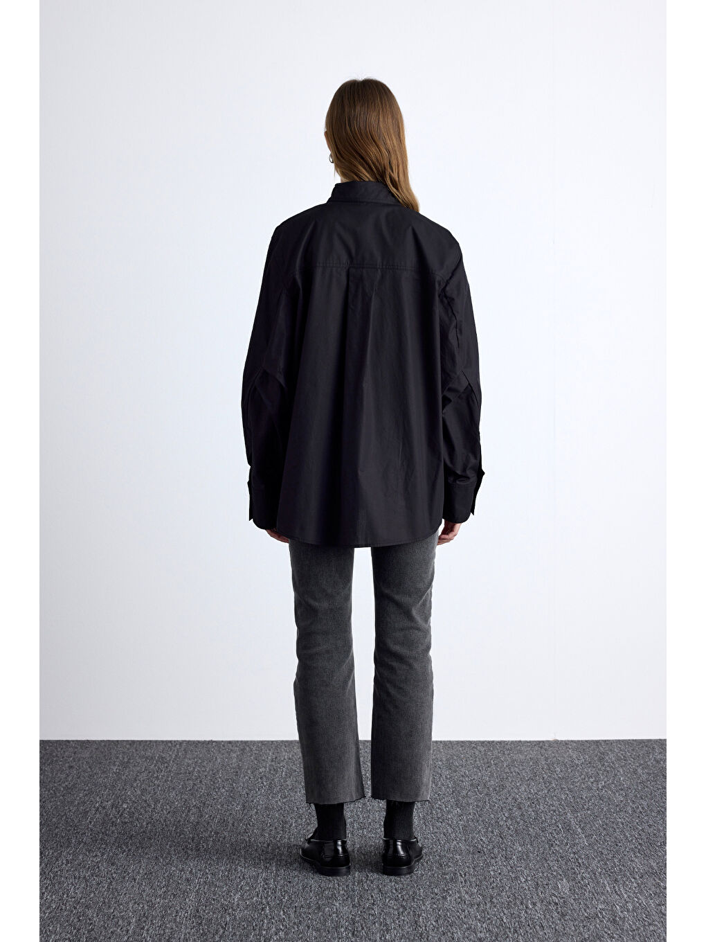 Pile Detaylı Oversıze Gömlek Siyah-7